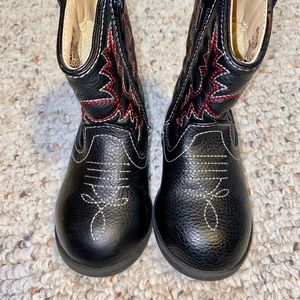 Toddler Boots size 5